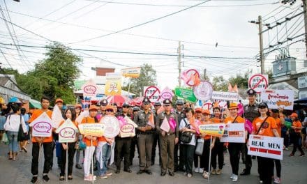 พม. ร่วมกับ ตำรวจ สน.บางซื่อ เดินรณรงค์ยุติความรุนแรงต่อเด็ก สตรี และบุคคลในครอบครัว ณ ตลาดนัดสวนจตุจักร กรุงเทพฯ