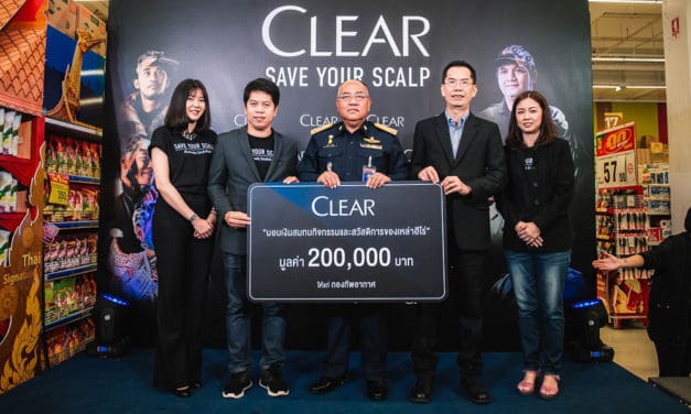 “เคลียร์” เดินหน้าสนับสนุนเหล่าฮีโร่หมวกอย่างต่อเนื่อง มอบเงินสนับสนุนกองทัพอากาศไทย