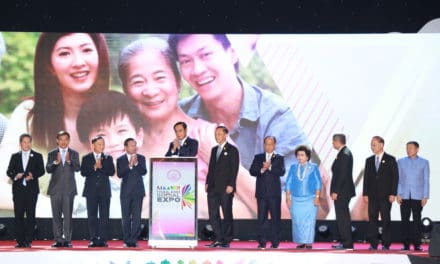 “เพื่อศักดิ์ศรีความเป็นมนุษย์ : หยุดการกระทำความรุนแรงในทุกรูปแบบ”
