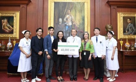 โมโนร่วมมอบเงินสนับสนุนคณะแพทยศาสตร์ศิริราชพยาบาล ในการสร้างอาคารนวมินทรบพิตร 84 พรรษา
