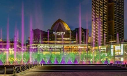 ไอคอนสยาม เนรมิตการแสดงระบำสายน้ำ ผสมผสานแสง สี เสียง และมัลติมีเดีย ที่ยาวที่สุด