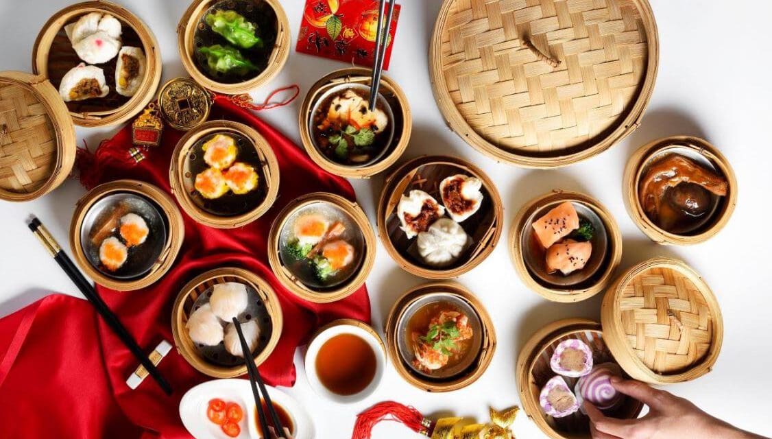 ซินเจียยู่อี่ ซินนี้ฮวดไช้ ฉลองตรุษจีนปีวัวทอง ที่โรงแรมเดอะ เบอร์เคลีย์ ประตูน้ำ