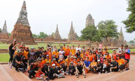 ทูตเนเธอร์แลนด์นำทีมดัตช์-ไทย ปั่นจักรยานชมกรุงเก่าอยุธยา