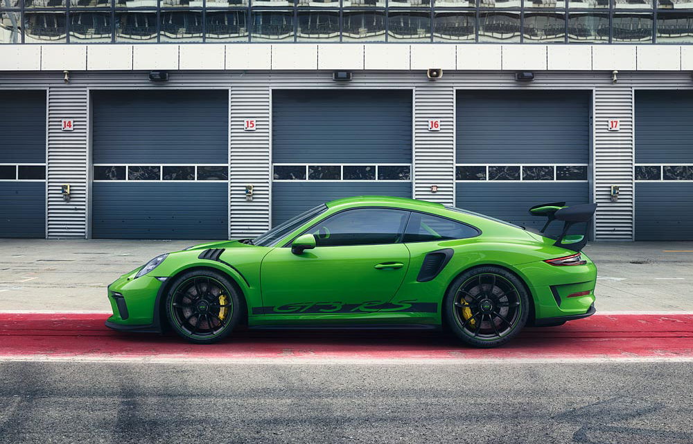 The new  Porsche 911 GT3 RS กับการปรากฎตัวครั้งแรกในโลกของเครื่องยนต์ไร้ระบบอัดอากาศที่ทรงพลังที่สุด