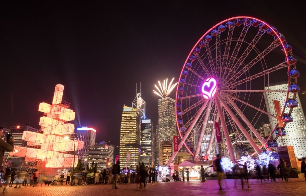 ชมสีสันไฟประดับใจกลางฮ่องกงในงาน Hong Kong Pulse Light Festival