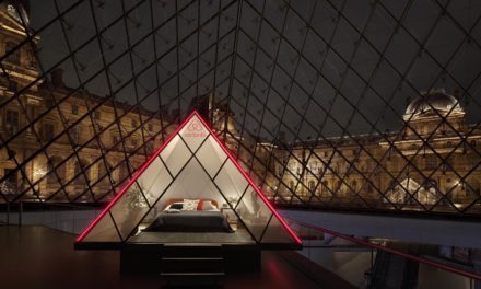 พิพิธภัณฑ์ลูฟวร์ จับมือ Airbnb เฟ้นหาคนรักศิลปะเปิดประสบการณ์ “ค่ำคืนกับโมนาลิซ่า”